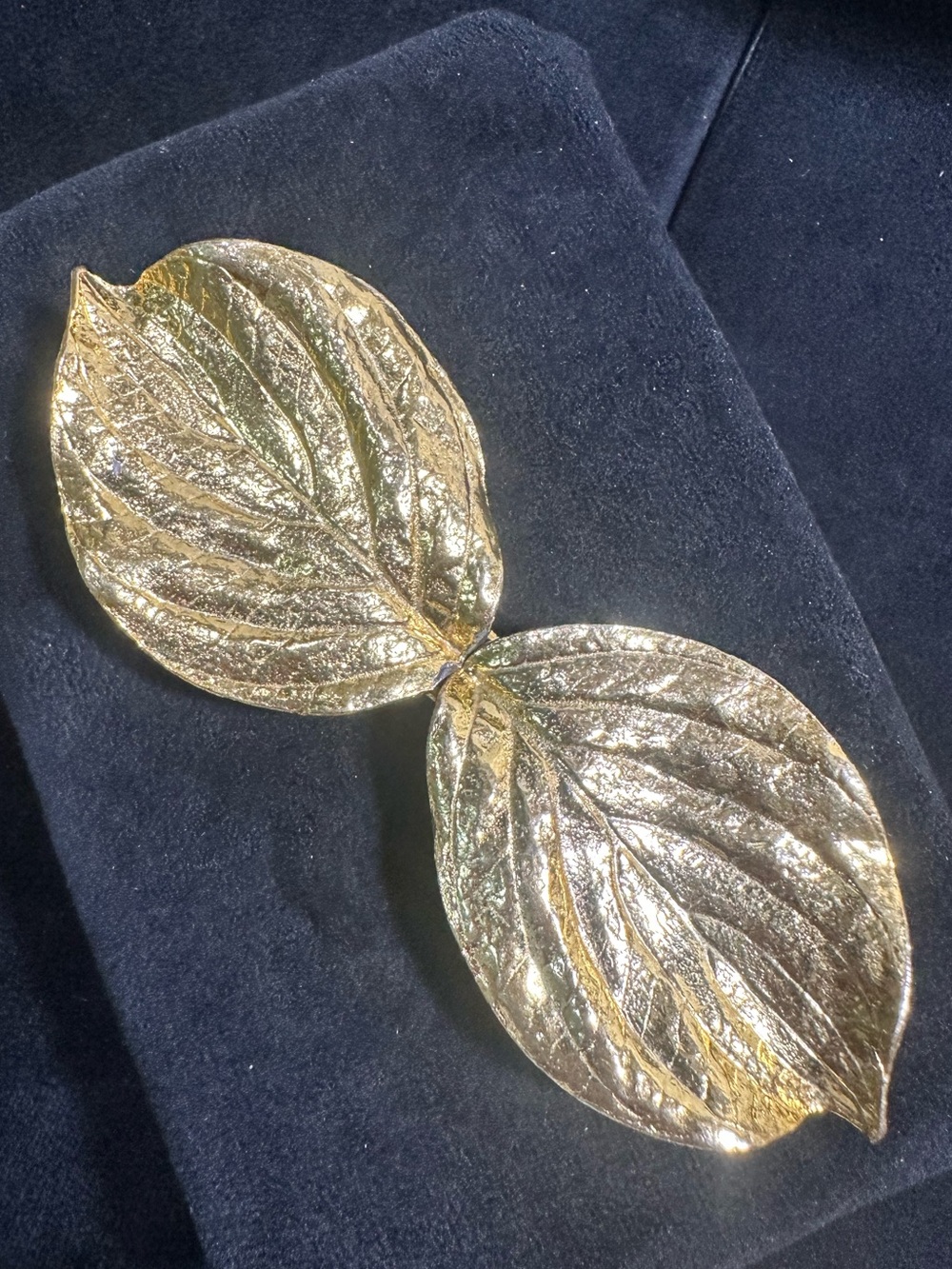 Vtg: 1981 MiMi Di N Gold Toned Etched Leaf Belt buckle
